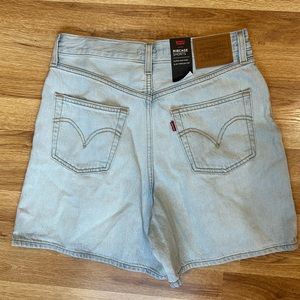 Levi’s ribcage shorts high rise